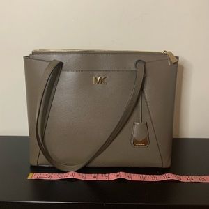 Michael Kors Shoulder Bag